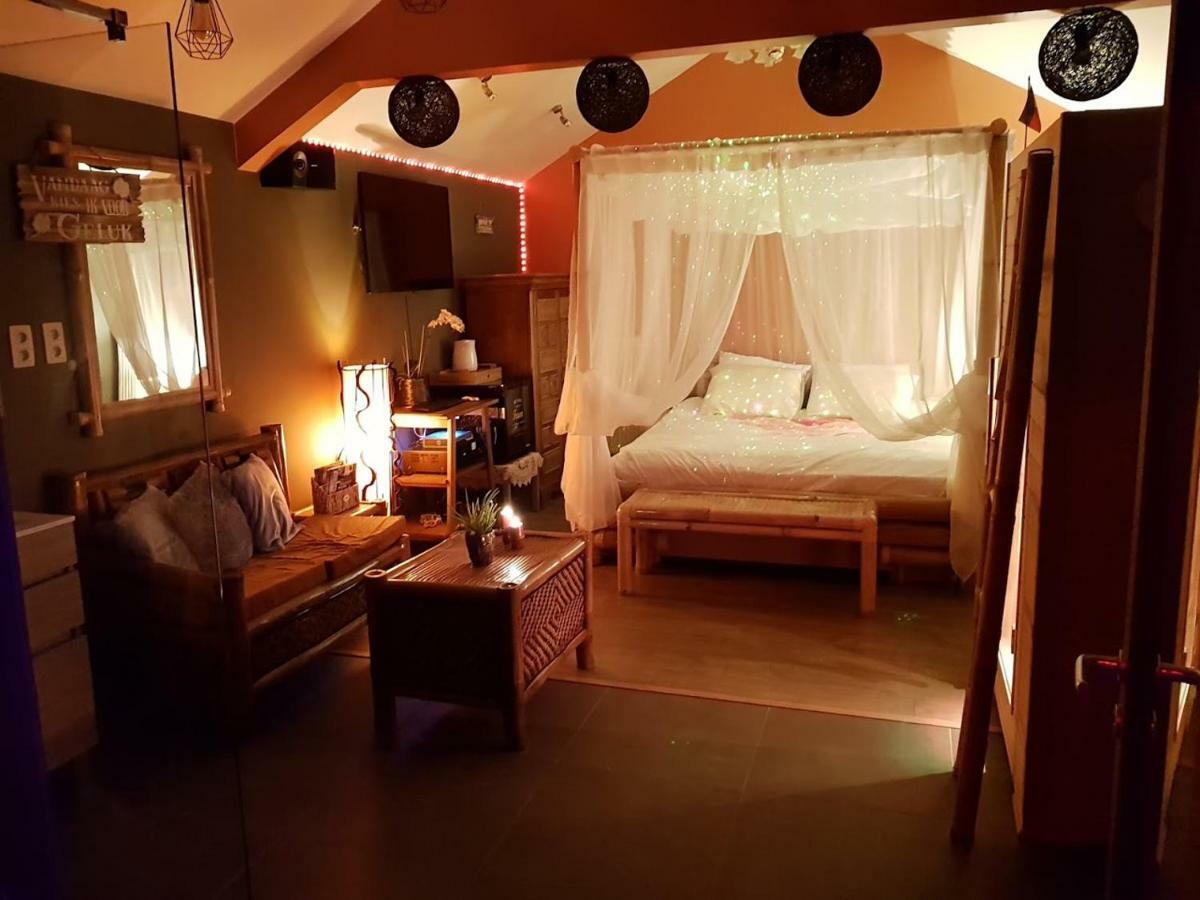 Het Filipijns Slaaphuisje Hooglede ภายนอก รูปภาพ